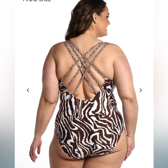 NWT La Blanca Fierce Lines Multi Strap One Piece  Size 16 - Picture 2 of 6